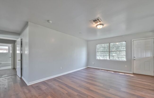 Fully Renovated 4BR/2BA Home – Move-In Ready - Prime Houston Location Near Beltway 8, 288 & 610