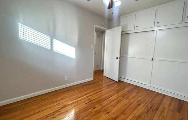 2 beds, 1 bath, 800 sqft, $2,495, Unit 49B