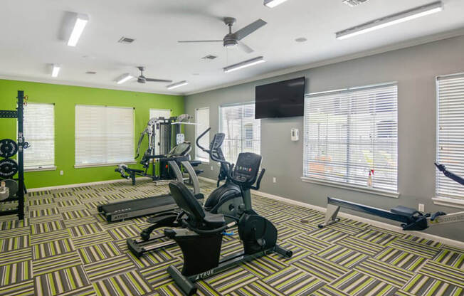 apartment fitness center in Baton Rouge