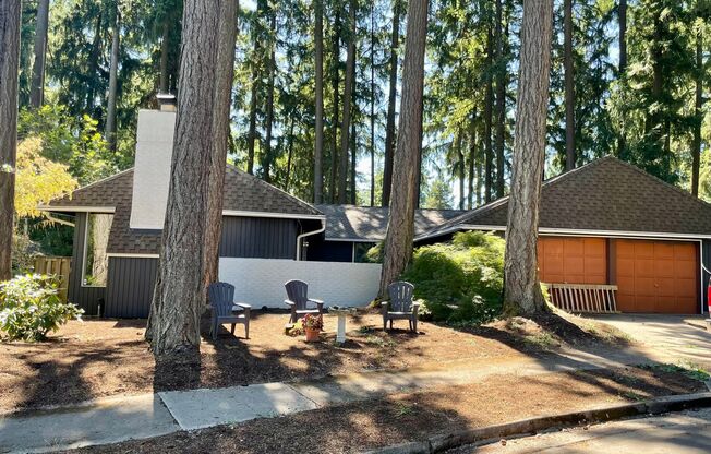 Beaverton 4 Bed + 2 Bath House - W/D, Walking Trails, EV Charging and MORE!!