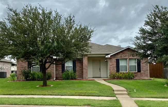 1416 LONESOME DOVE TRL