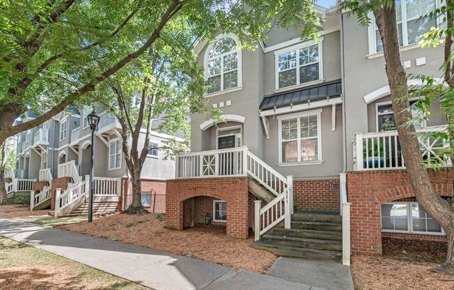 3 Bedroom Townhome in Uptown Charlotte!