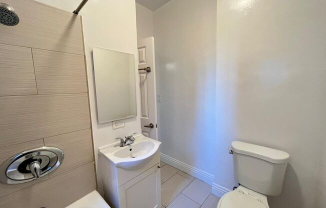 1 bed, 1 bath, $1,650, Unit 202