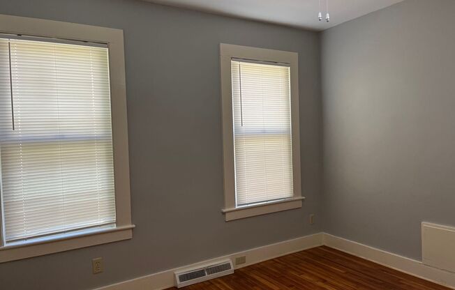 104 Oak St - Blue Pod