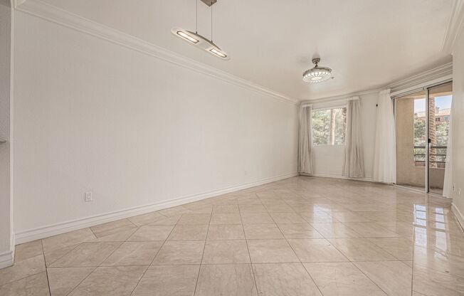 Meridian Guard Gated 2 Bedroom Condo over looking pool!