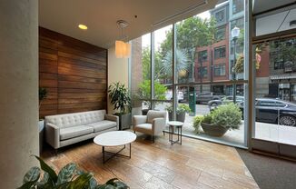 Perfectly Located, 2-Bedroom, 2-Bathroom Condo in the Pearl District (Furnished or Unfurnished) Offering $2500.00 for the First Month ($395.00 off!!)