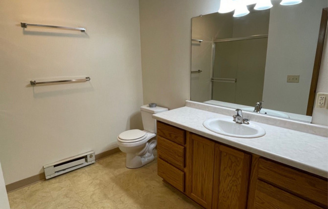 2 beds, 2 baths, 1,000 sqft, $1,200, Unit TE218X-124