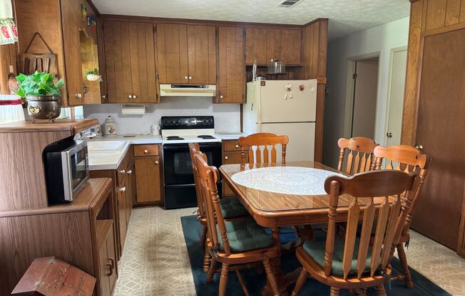 Great location in Auburn!
