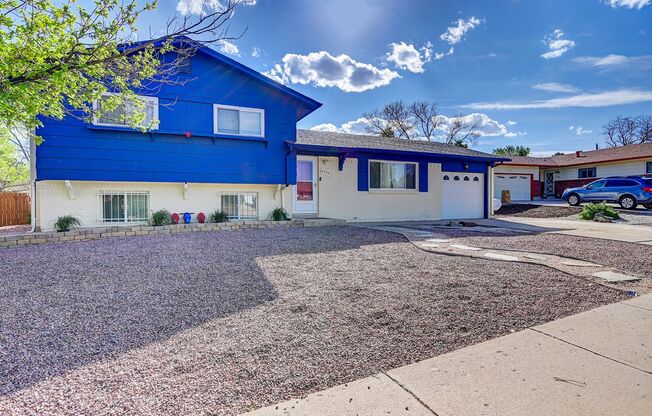 West Side Colorado Springs house, near parks!