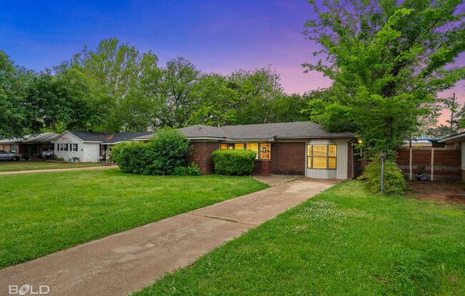 Check Out this 3 bed 2 bath in Bossier!!