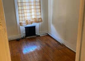 4 beds, 1 bath, $3,400