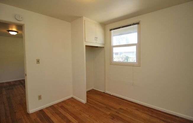 1 bed, 1 bath, 500 sqft, $1,095, Unit 6915