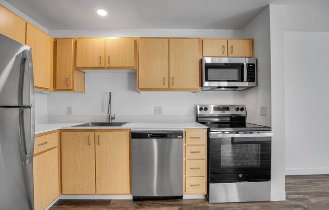 1 bed, 1 bath, 594 sqft, $1,549, Unit 126-213