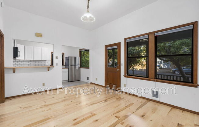 1229 SE 19 AVE