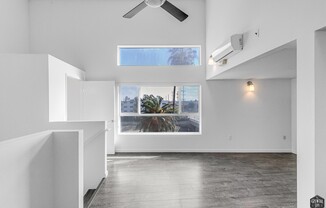 4980 S CENTINELA AVE