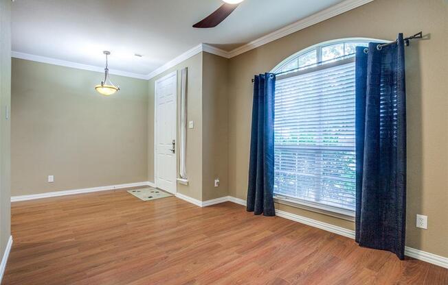 2440 HBR DR