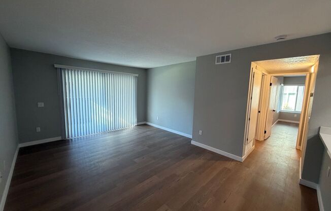 2 beds, 2 baths, 980 sqft, $2,675, Unit M104