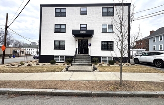 1080 MASS AVE
