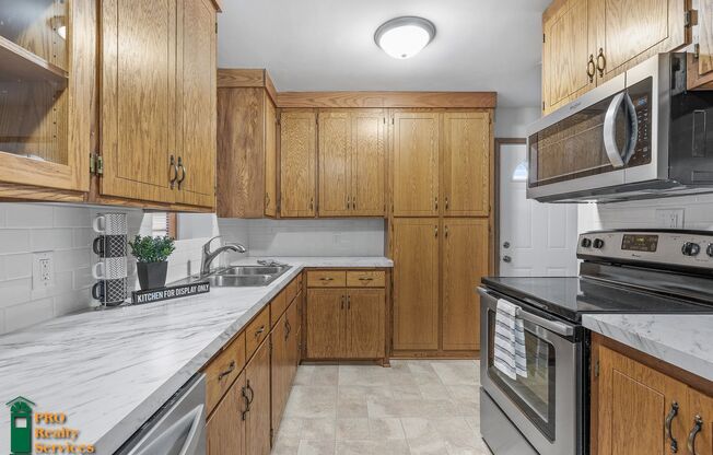 4 Bedroom Home in Crystal