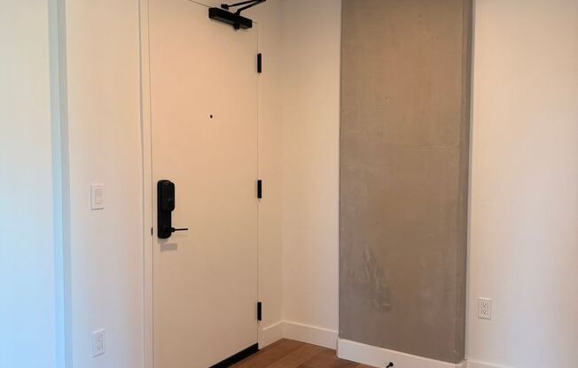 2 beds, 2 baths, 816 sqft, $4,270, Unit 509