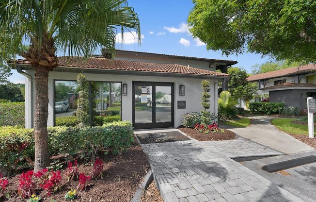 The Oasis Apartments in Daytona Beach, FL