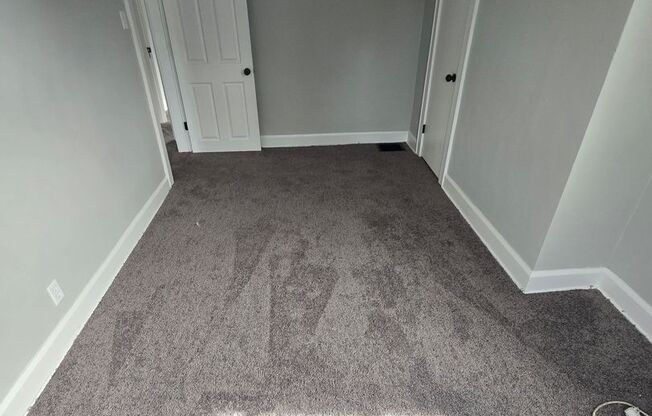 3 BEDROOM SINGLE FAMILY HOME