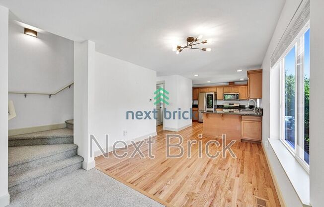 5971 RAINIER AVE S