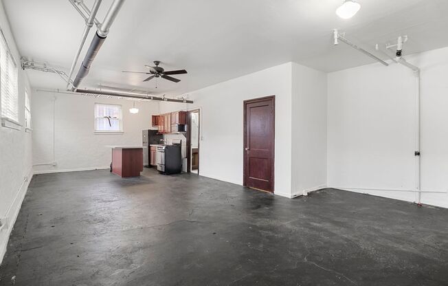 Studio, 1 bath, 435 sqft, $750, Unit G2