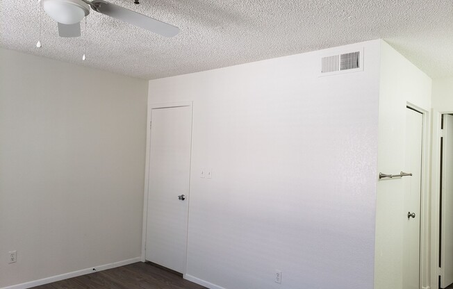 2 beds, 2.5 baths, $1,895
