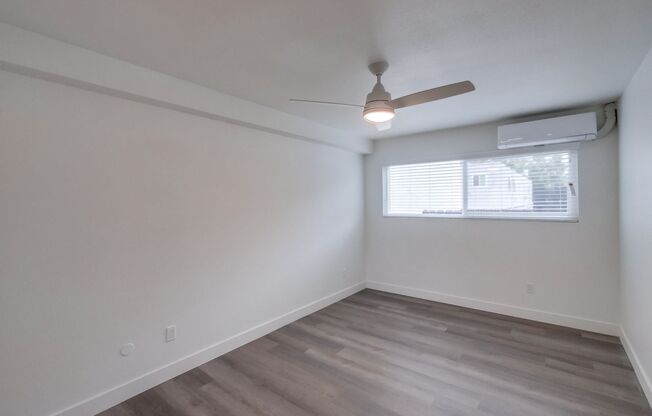 1 bed, 1 bath, 576 sqft, $2,495, Unit 34