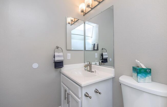 1 bed, 1 bath, 450 sqft, $1,842, Unit Unit 014