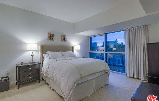 1 bed, 1 bath, 891 sqft, $3,850, Unit 306
