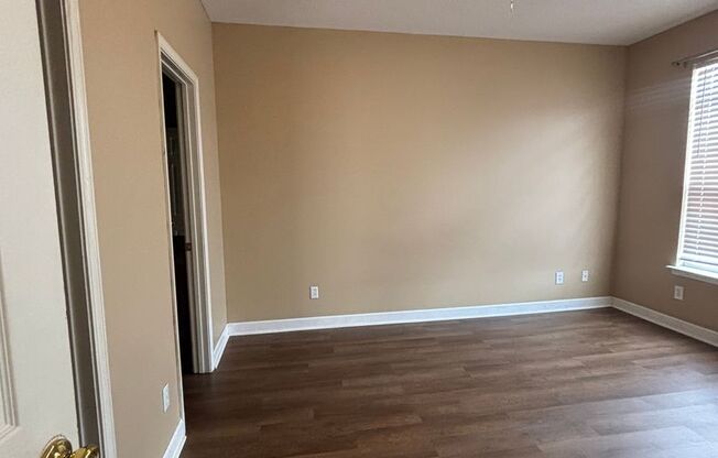 Spacious 4-Bedroom Home - Available for Rent!