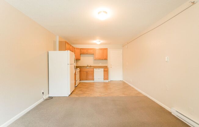 2 beds, 2 baths, 950 sqft, $2,995, Unit 204