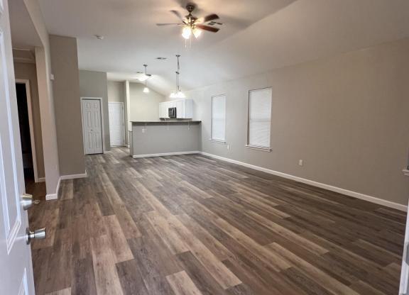 2227 N ATLANTA PL