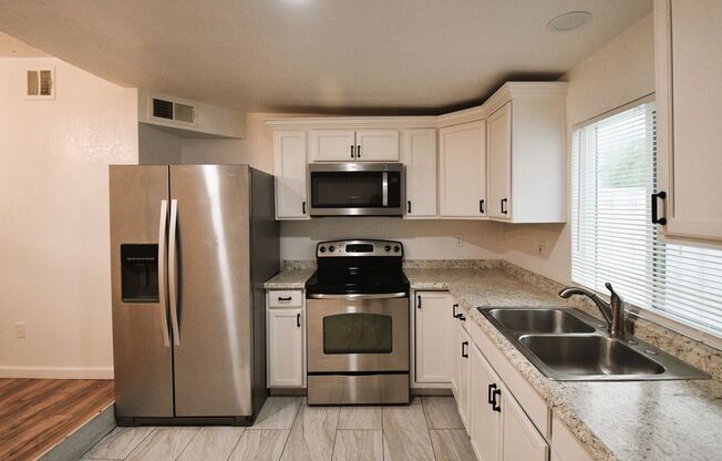 3107 W Granada Rd