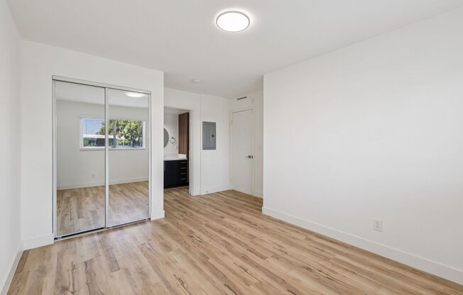 2 beds, 2 baths, 852 sqft, $2,927, Unit 604