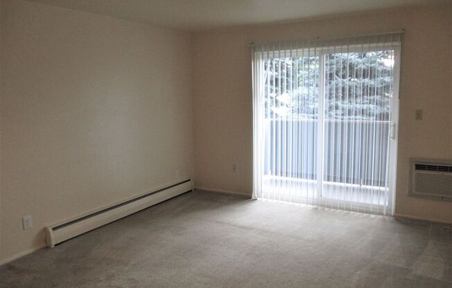 1 bed, 1 bath, 600 sqft, $1,595, Unit 203