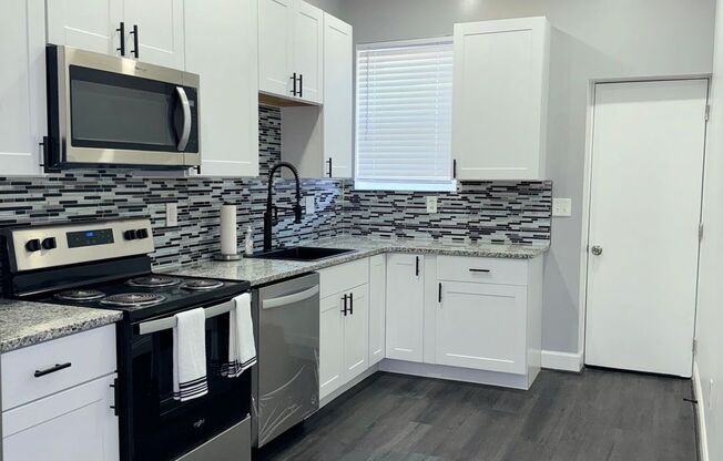 Charming 3BR House in Baltimore