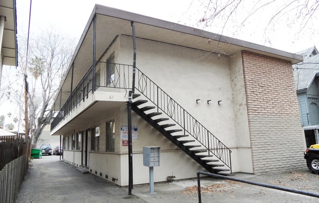 S. 9TH 67