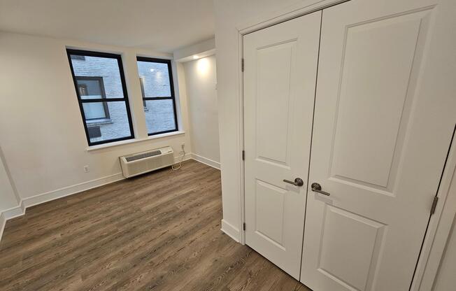 1 bed, 1 bath, $5,495, Unit 6K