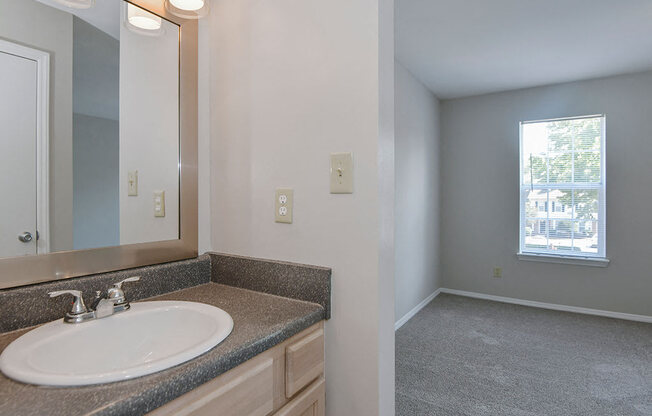 Fairgate-Apartments-Raleigh-NC-Bathroom-a