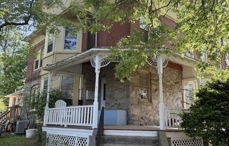 48 W LACROSSE AVE