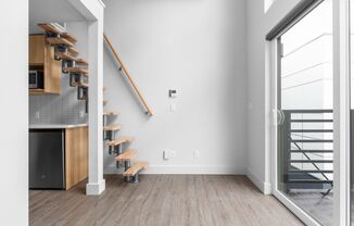 Studio, 1 bath, $1,088