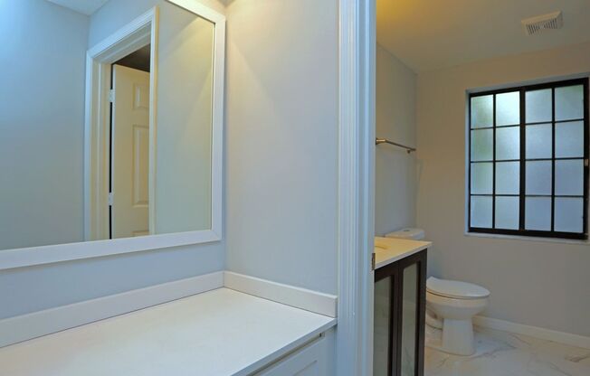 2 beds, 2 baths, 1,600 sqft, $2,100, Unit F-2