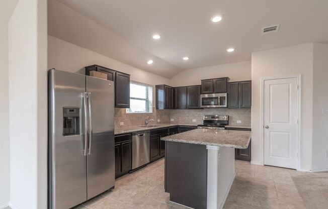 809 Tabernash Dr. Leander, TX 78641