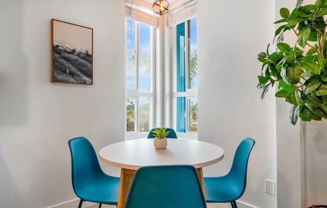 Studio, 1 bath, 500 sqft, $1,999, Unit 08