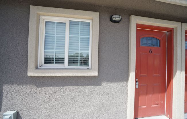 118 S Mojave Rd