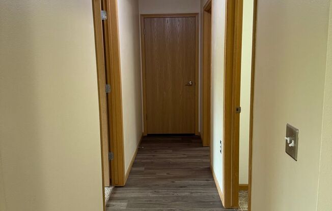 2 beds, 2 baths, 1,027 sqft, $1,549.99, Unit 533-204