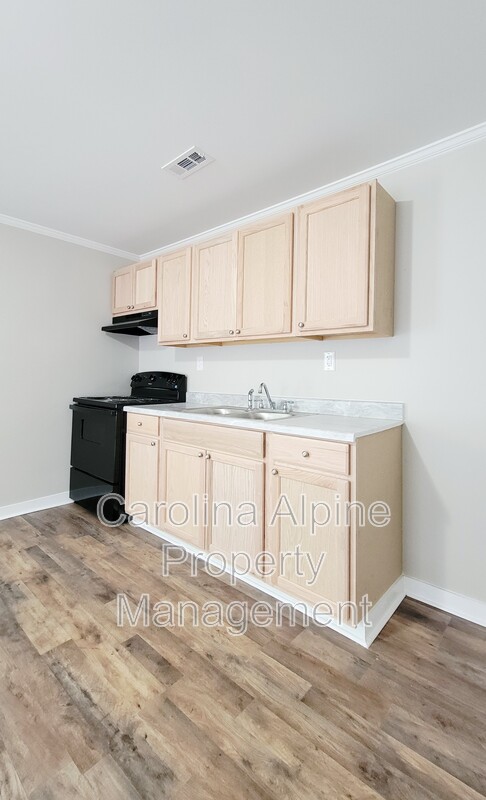 505 MARTIN ST
